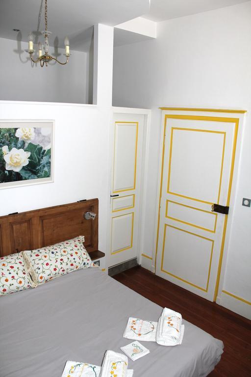 Chambres D'Hotes L'Enclos Des Jacobins Сен-Жирон Екстериор снимка