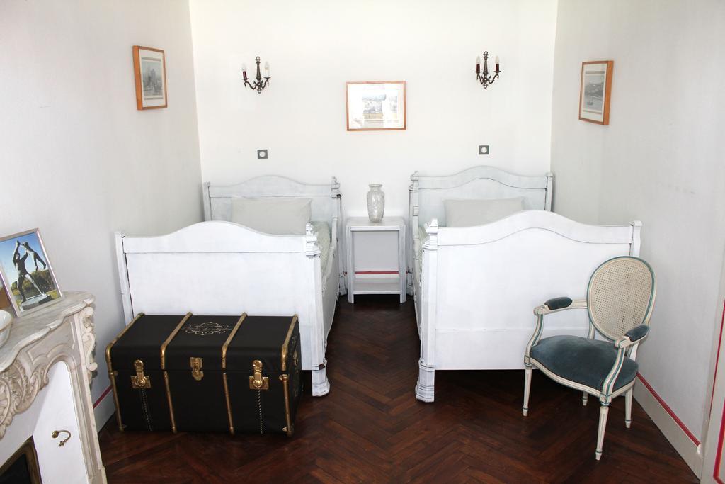 Chambres D'Hotes L'Enclos Des Jacobins Сен-Жирон Екстериор снимка